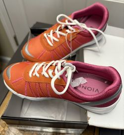 Women’s Vionic Walking Shoes