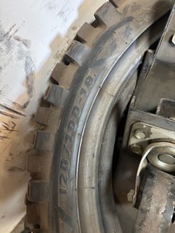 1 x 120x100-18  bike tire $25