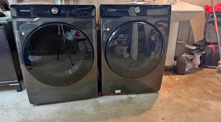 Samsung Front Load Washer and Dryer Set