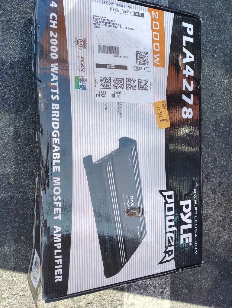 Pyle 2000 Watts 4 Channel Mosfet Amp Brand New