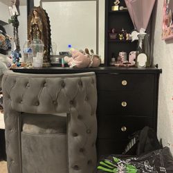 2-black Vanity 