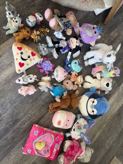 Stuffies squishmallows Build a Bear and TY Beanie babies