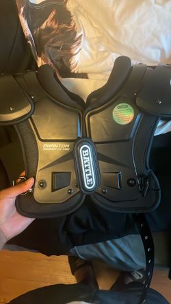 Battle shoulder pads medium