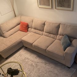 Sectional With Chaise