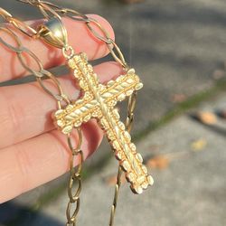 Solid Gold Chain & Nugget Cross Pendant! 10k Yellow Gold