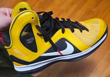 Nike LeBron 9 Yellow Black Basketball Sneakers