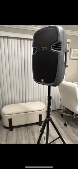 JBL EON 315 powered speaker with stand