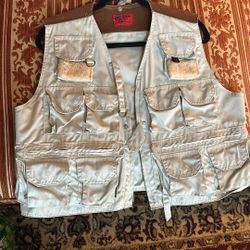 Vintage Khaki Fly Fishing Best 