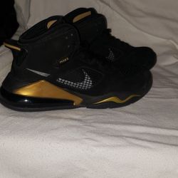 jordan mars 270