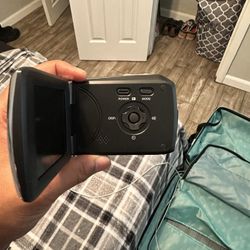 Digital camera 
