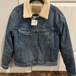 Men’s Small Denim Jacket