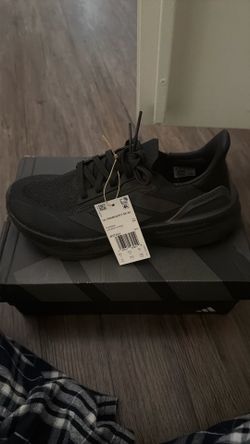 Brand New Adidas Ultraboost 8W