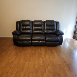 Reclining Couch And Love Seat