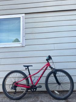 Trek Precaliber 24 Kids Youth mountain bike Lightweight Bicycle 8speed
