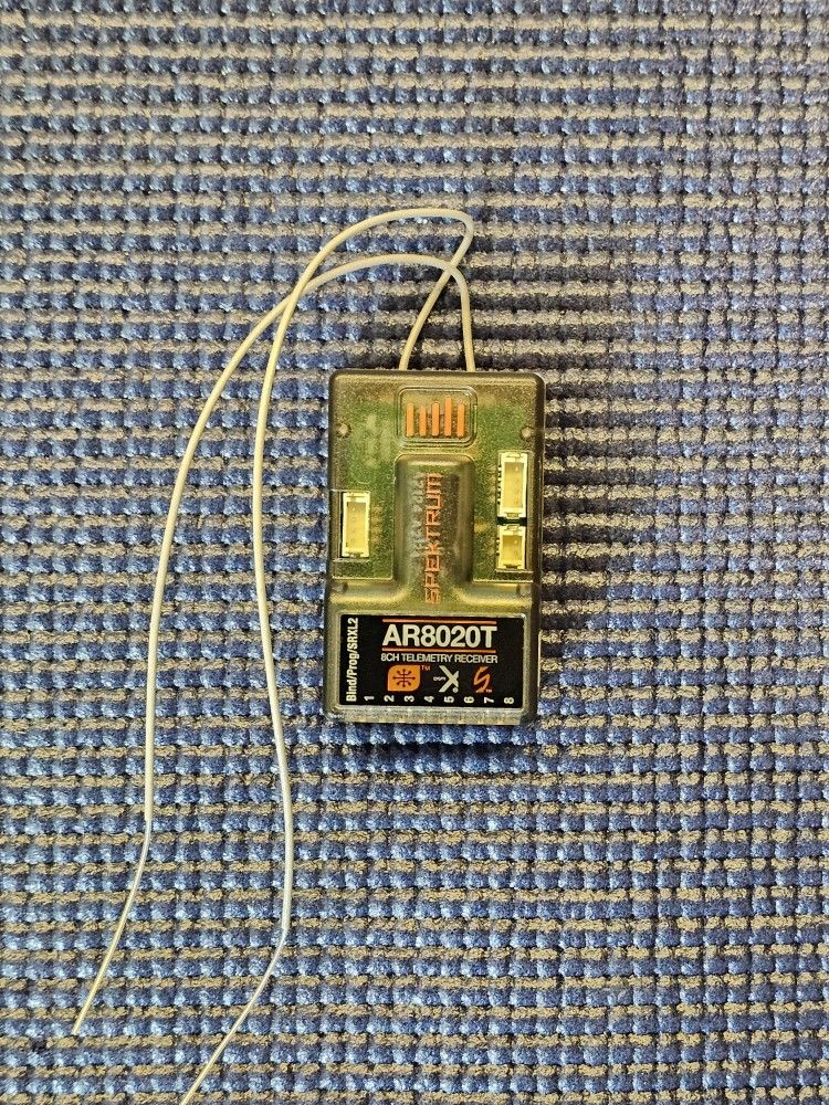 NEW!!! Spectrum Receiver AR8020T