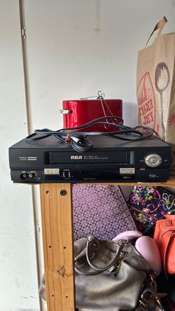 RCA Four Head VHS VCR Player