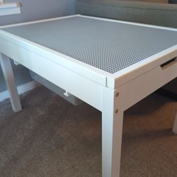 Lego Table And 2 Chairs