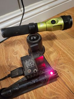 FLASH LIGHT MATCO
