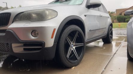 BMW X5 E70 Offsets
