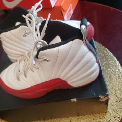 Kids Jordan 12 Retro Varsity Red Shoes