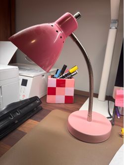 desk lamp