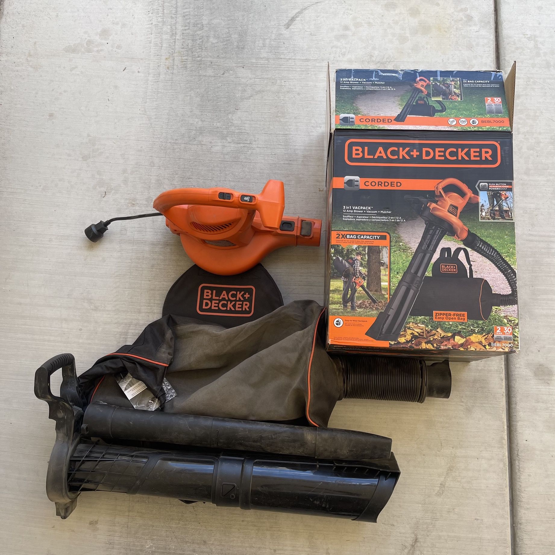  BLACK+DECKER Electric Leaf Blower, Leaf Vacuum and Mulcher 3 in  1, 250 mph Airflow, 400 cfm Delivery Power, Reusable Bag Included, Corded  (BEBL7000) : Patio, Lawn & Garden