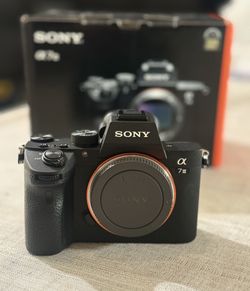Sony - Alpha 7 Ill Mirrorless 4K Video Camera (Body Only) - Black