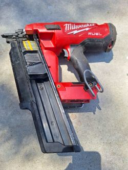 21 degree milwaukee fuel brushless framing nail gun