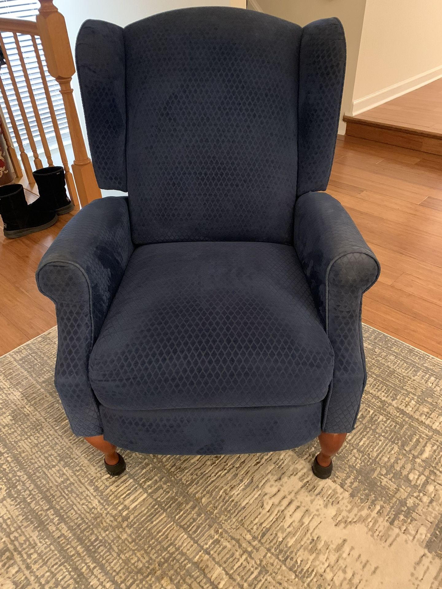 Manual Recliner
