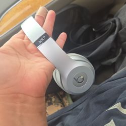 Beats Solo 3