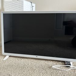 White LG TV 
