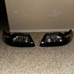 Mustang Headlights SN95 New Edge 99-04