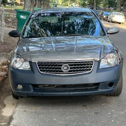 2005 Grey Nissan Altima