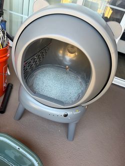 Robo kitty litter box