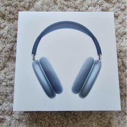 Apple AirPods Max Headphone Sky Blue (NEW- SEALED)