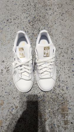 Adidas Brand New size 8 Womens 