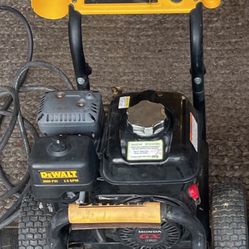 3000 Pressure Washer Sale $ 400 Like Branew