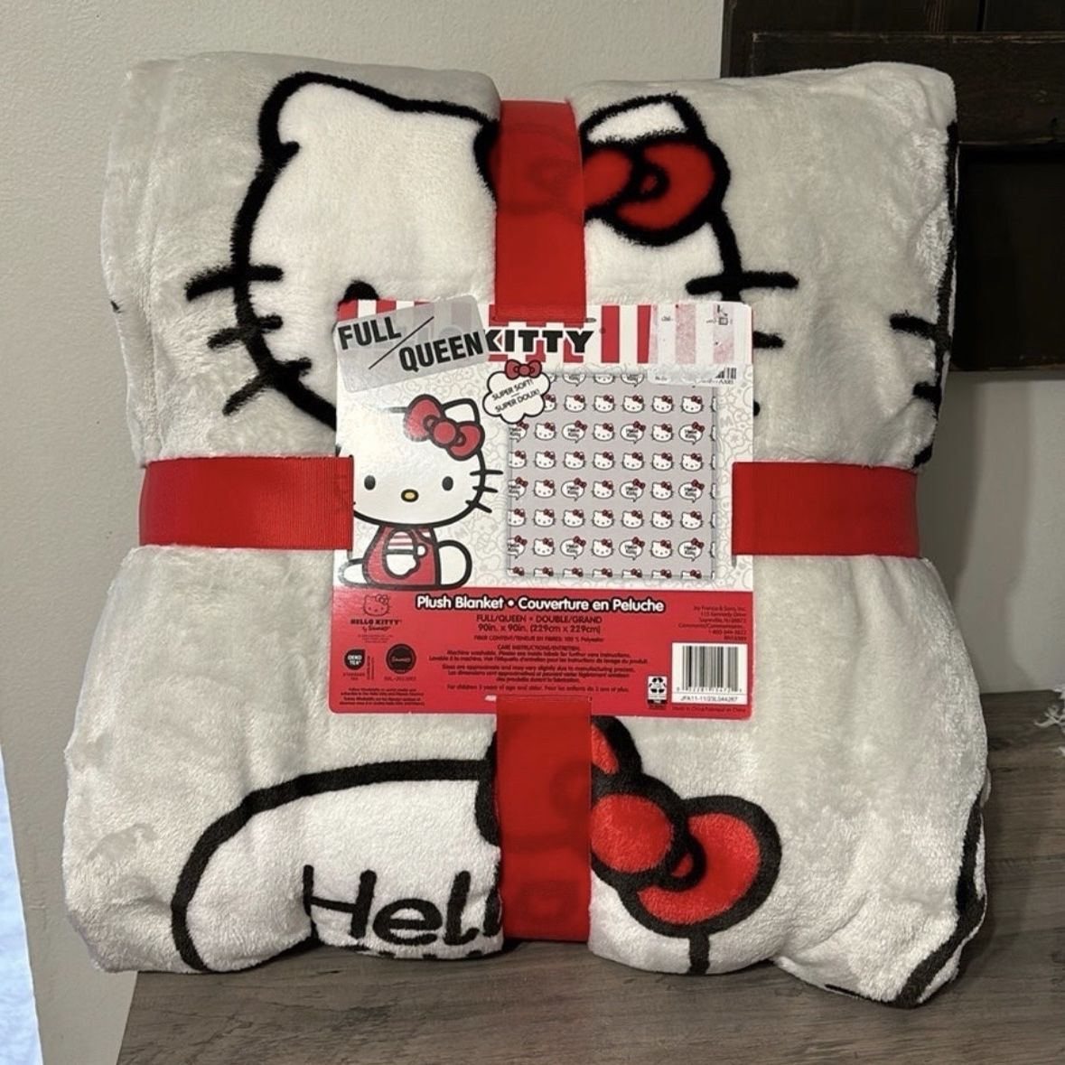 Hello Kitty Blanket