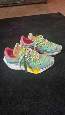 Off-White x Nike Vapor street