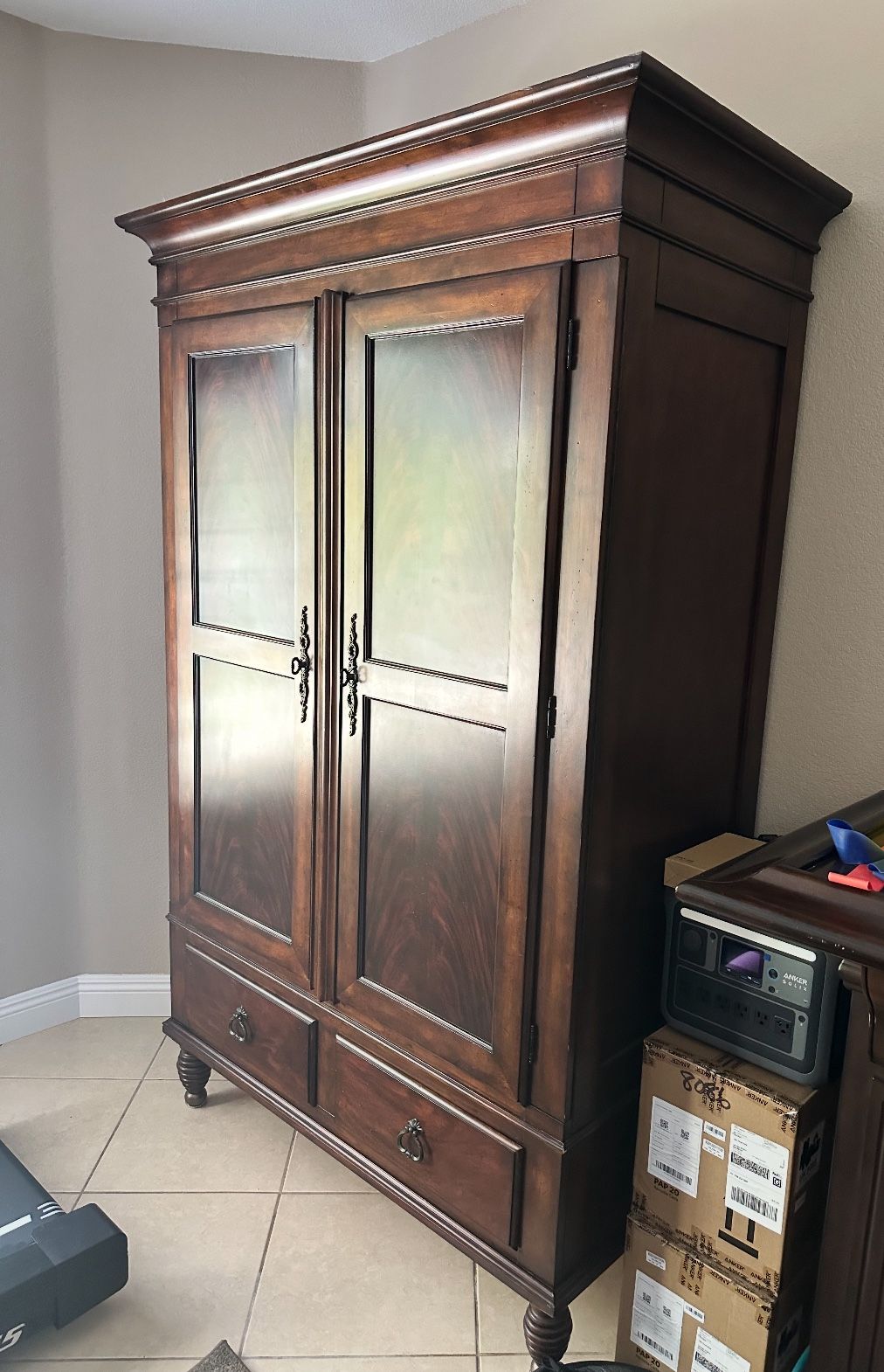 Armoire