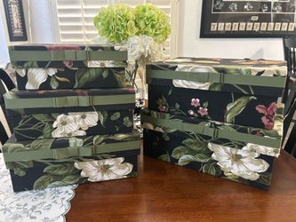 5 Waverly stacking boxes