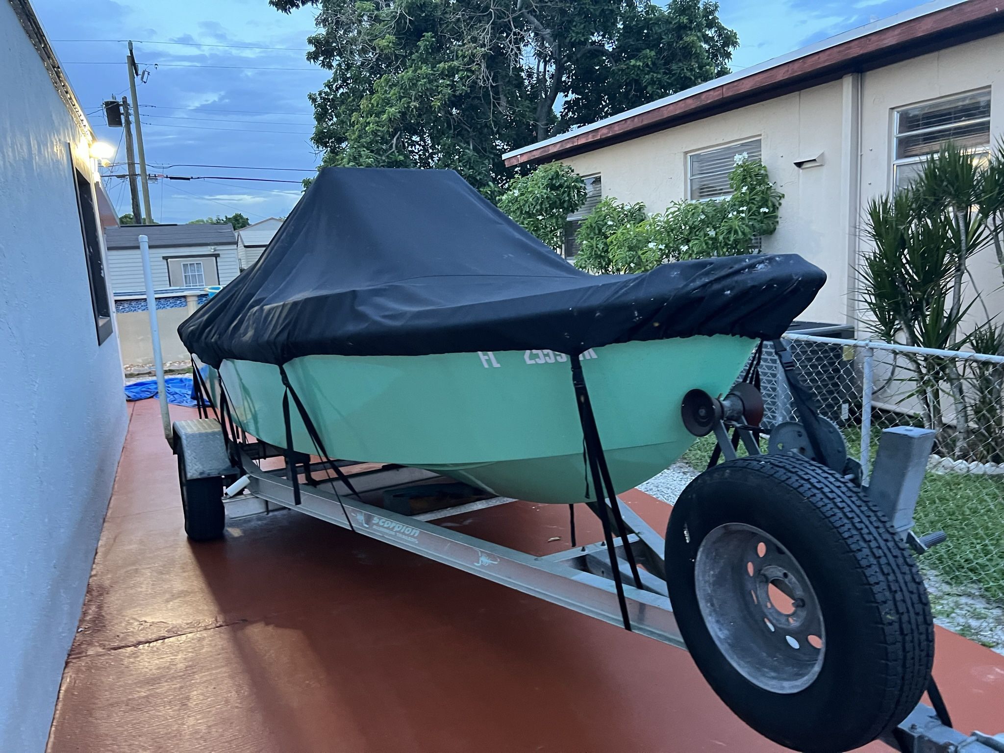 17.5 Keywest Boat