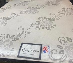 Deluxe brand king size mattress set