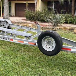 Galvanized Dual Axel Trailer Up To 28’ Boat. Registration. New Carpet, Electric Brakes, Good 15’ Wheels With 6 Lug Hubs. Ready To Load….