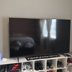 75” TV