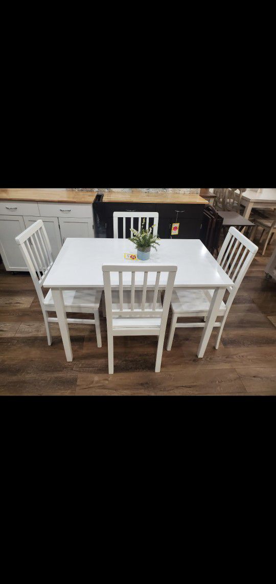 Small 5 Pc White Dining Set (NEW)