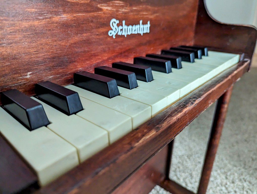 Antique Schoenhut 25-Key Wooden Upright Toy Piano