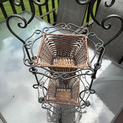 Vintage 2-Tier Wrought Iron Kitchen Wicker Baskets Fruit Veggie Plant Display