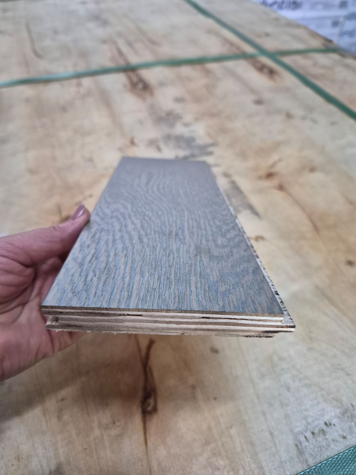 Closeout 🔥 $89 Box Piso de Madera- Engineered Hardwood