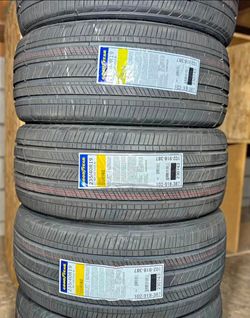 235/40R19 Goodyear Eagle Touring Set Of 4 New Tires